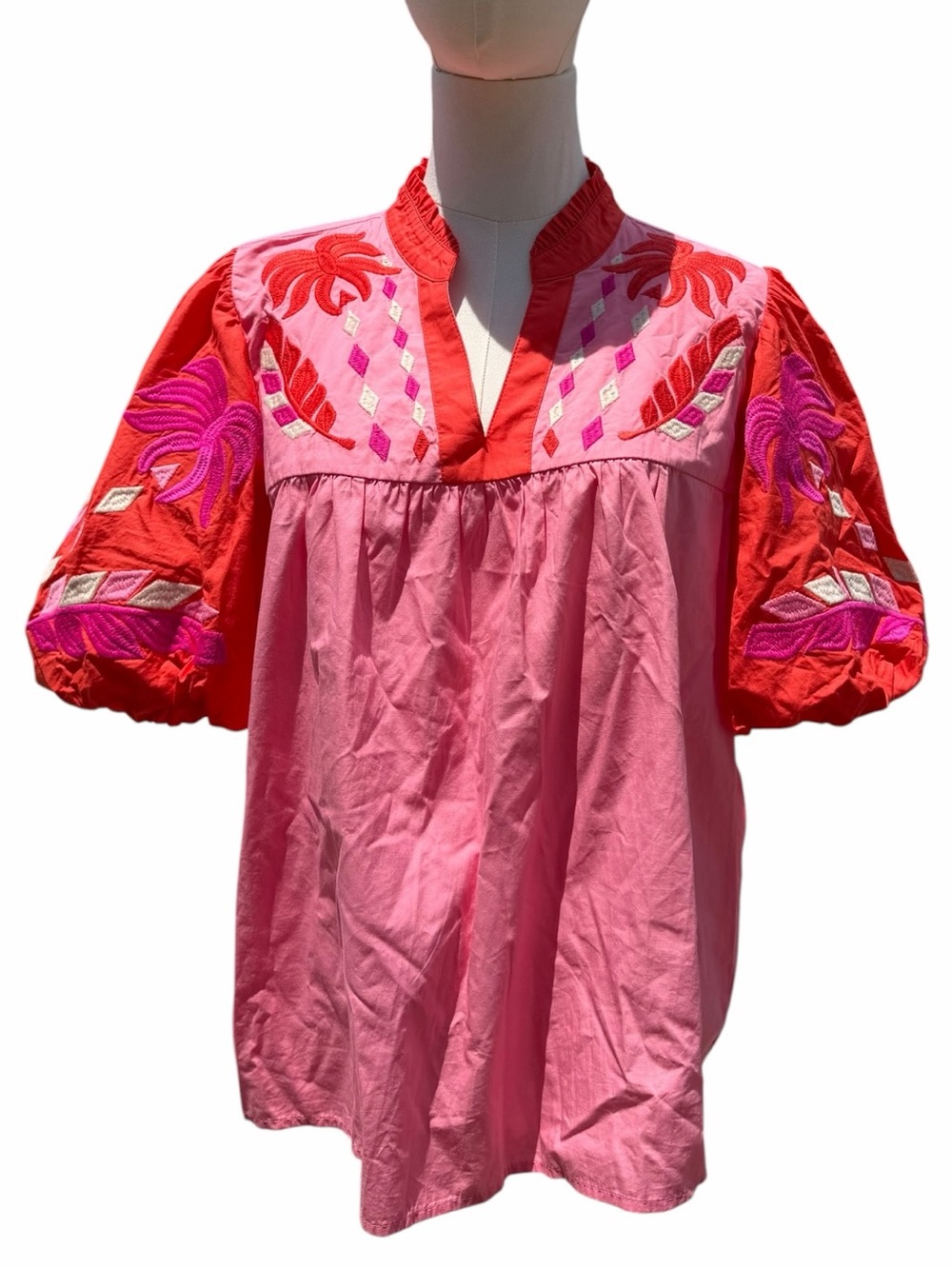 THML Embroidered Blouse Pink Red L Puff Sleeve Boho Chic Lightweight Top - Picture 2 of 8